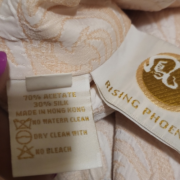 Pink Asian Jacket - Picture 3 of 3